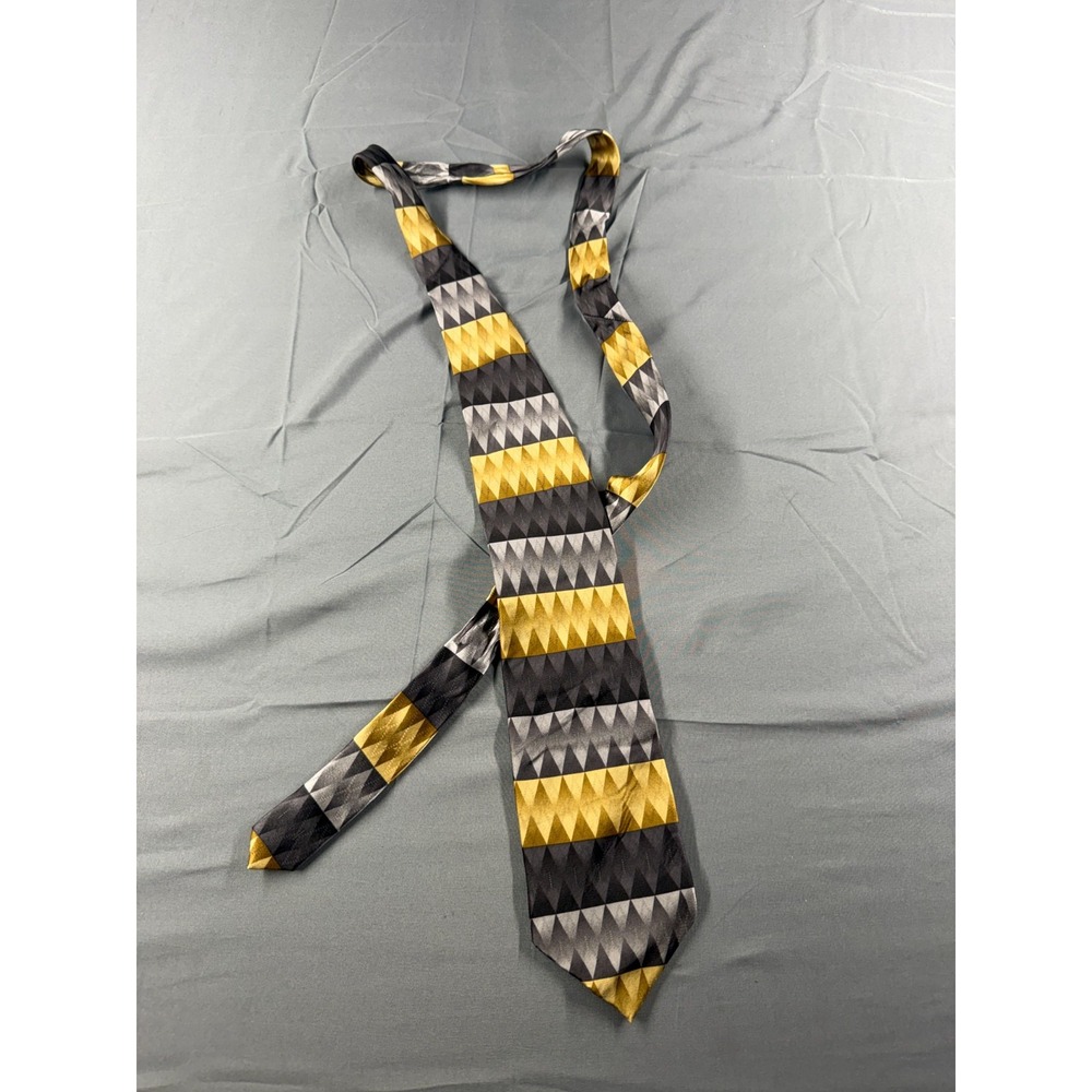 Bergamo New York X-Long Tie 100% Silk Handmade Gold Black Gray Geometric